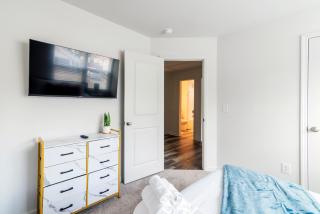 Chic Home 9 min to Uptown Hot Tub & Private Yard - 1