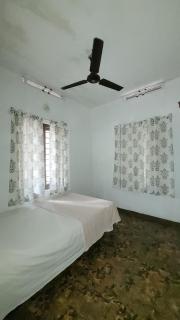 Aruvi Homestay idukki - Chillithodu - 3