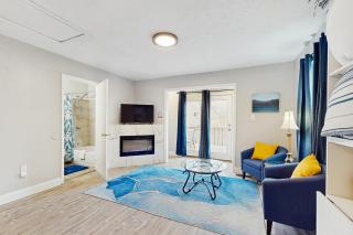 Cozy Corner - Caryville - 8