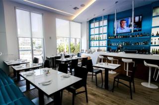 Miami Beach 1B 1B w Kitchen and Beach Service - 6