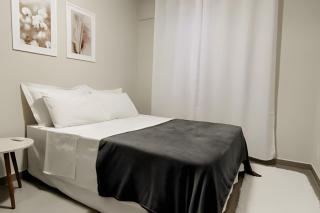 Apto com Wi-fi e garagem - - 1