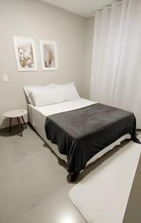 Apto com Wi-fi e garagem - - 2