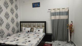 galaxy home stay - Ayodhya - 5