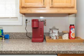 65 - 5BR Randolph - Elegant Haven near Milton Center - Randolph - 1