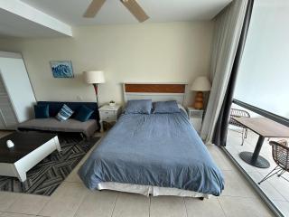 Paradise in Coronado Bay - Las Lajas - 7