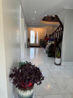 Bright Private Single Bedroom Q33 - Mississauga - 4