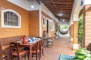 Casa rustica com Wi-Fi, garagem e aceita pet - Peruíbe - 0