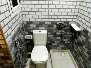 Exceptional Apartment in the Heart of Historic Cairo, Al-Muizz Street, Downtown - 5