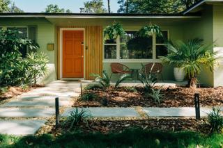 Boho 4BR Oasis w Mini Golf & Games - Gainesville - 9