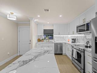 Waterfront Villa Close To Downtown And Harbor - Punta Gorda - 8