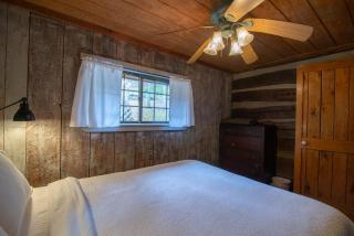 Moore House Inn & Cabins - 6