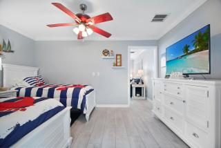 Driftwood Landing 8 - Naples - 3