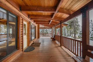 10 Bed Luxurious Spa Cabin - 2