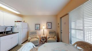 Driftwood Landing 10 - Naples - 8