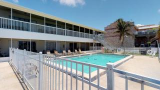 Driftwood Landing 10 - Naples - 3