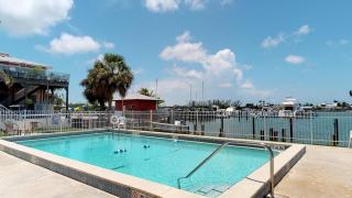 Driftwood Landing 10 - Naples - 2