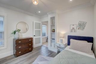 Historic Barrio Logan Bungalow - San Diego - 2