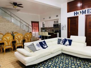 Villa Romero - 1