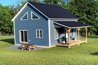 Farmhouse cottage close to Smugglers Notch - Cambridge - 0