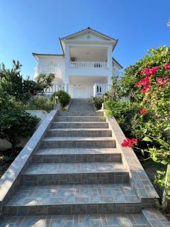 Soros Seaside Villa - Kritharia - 0