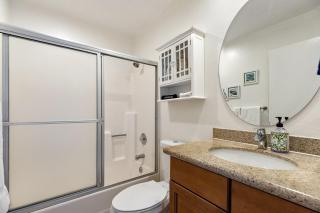 Hidden Gem 3Bed 3Ba Retreat Jacuzzi AC Balconies - San Diego - 9