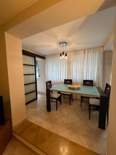 Chic & Serene Apartment-Your Relaxing Oasis - Tirana - 5