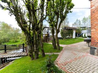 Lake-View Apartment in Klein Pravtshagen with Garden - Klein Pravtshagen - 1