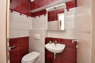 House Perci 2 - Tar - 2