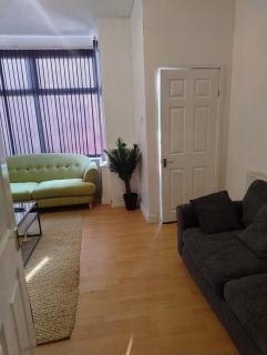3BR Sleeps 10 Walk to Alex Park - Manchester - 9