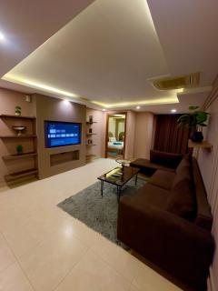 Gold crest mall one bedroom apartment - Lahore - 4