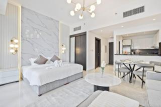 Luxury Studio in Dubai Marina with Canal views - 9