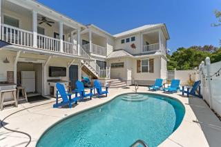 Lighthouse Legends FREE Golf Cart Pool Heat Deals - Destin - 0
