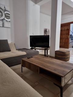 from Space to well-Designed COMFY - Piraeus - 8