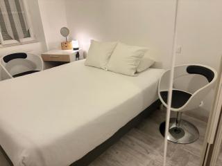 Appart'hotel61 OFFRE D'OUVERTURE Au pied de tous commerces & commodités ainsi que marché mercredi & samedi - 1