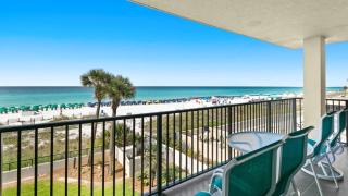 Emerald Towes 306 Beach Front 3rd Floor Condo - Destin - 8