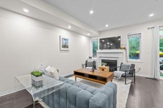 Modern Beautiful Home In Lakeview Mississauga - Mississauga - 9