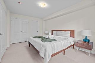 Modern Beautiful Home In Lakeview Mississauga - Mississauga - 8