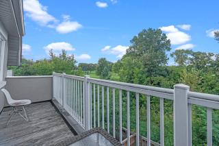 Modern Beautiful Home In Lakeview Mississauga - Mississauga - 1