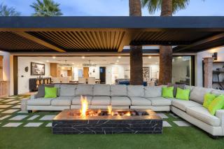 Arcadia Beach Club - 4-Villa Luxe Retreat with Pool - 3