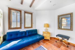H894 - Hamilton Cove Villa 8-94 - 2