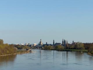 City View Apartment - Breakfast - Netflix - Free shuttle - Dresden - 8
