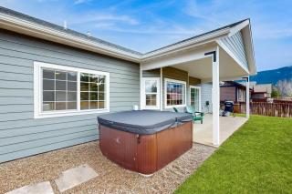 Modern Mountain View Escape - Columbia Falls - 9