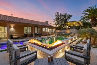 Backyard Bliss - Firepit Putt Play Pool & Spa - 7