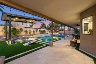 Backyard Bliss - Firepit Putt Play Pool & Spa - 4