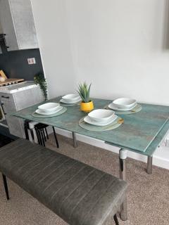 Opulent Skyline Stays - Manchester - 3