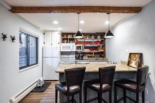 Mountain Haven Steps Away from PC MTN Heated Pool - Park City - 8
