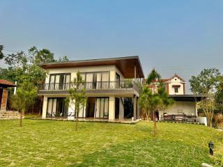 Green Meadow Villa - Hanoi - 1