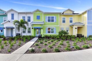Tropical Green Villa Near Disney With Margaritaville Resort Island H20 Access - 8142CP - Kissimmee - 0