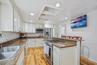 Serene Park City MTN Home Private Hot Tub Sleep 15 - 0