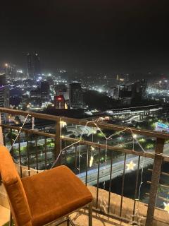Coco Royal Suites Cozy and Stylish Studio Apartment in the Heart of the City - Noida - 0